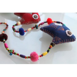 Hanging decoration mobile 3x fish wooden beads 105 cm