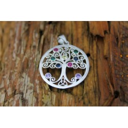 Tree of life pendant with 9 cut stones. Tree of life