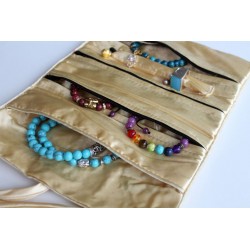 Jewelery pouch jewelery storage made of kusty silk, Hellbeige