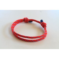 Luck bracelet red handmade sliding knot friendship bracelet