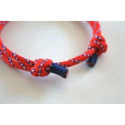 Luck bracelet red handmade sliding knot friendship bracelet