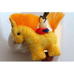 Schlüsselanhänger Taschenanhänger Pferd - HÄNGEDECO5545