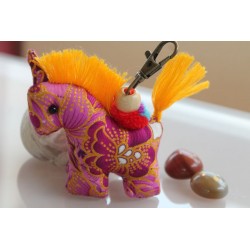 Schlüsselanhänger Taschenanhänger Pferd - HÄNGEDECO5549