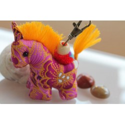 Schlüsselanhänger Taschenanhänger Pferd - HÄNGEDECO5549