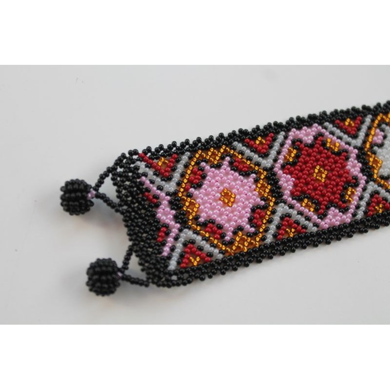 Handgewebtes Perlenarmband Schwarz