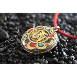 Tibetisches Amulett Talisman Buddhismus OM Symbol