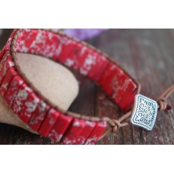 Armband aus rotem Jaspis – Kraft und Erdung in edler Handarbeit