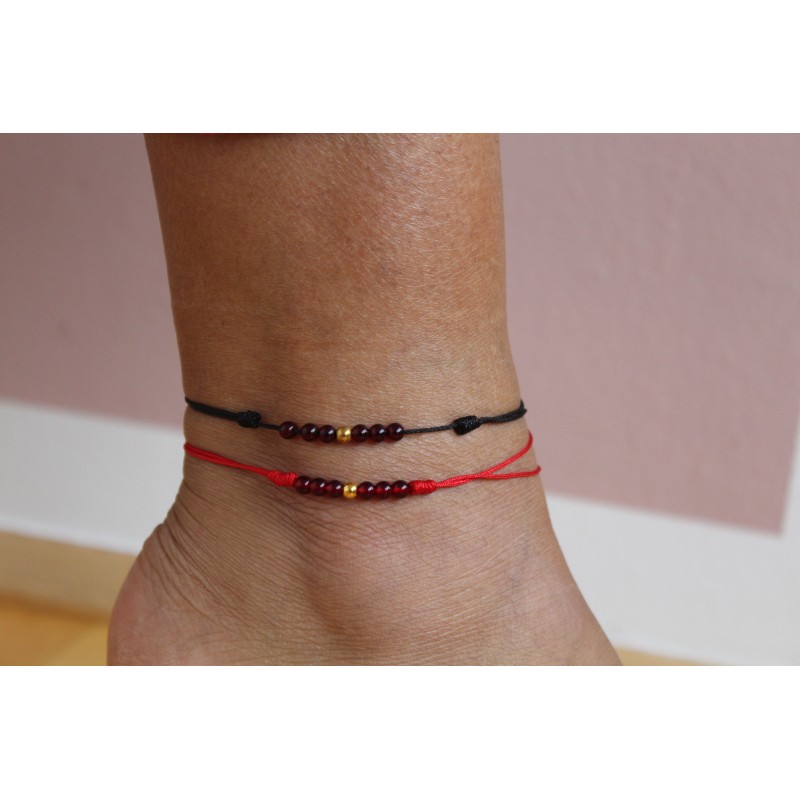 copy of Kette mit verschieden bunden Perlen