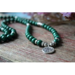 Armband Mala Malachit 8mm Lotusblume Schutz Malachitmala