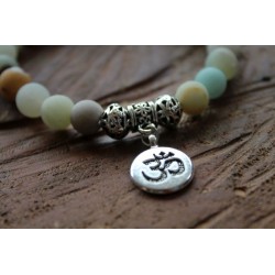 copy of Bracelet in Amazonit8 mm beaded yoga bracelet 17.5 cm inner circumference OM pendant