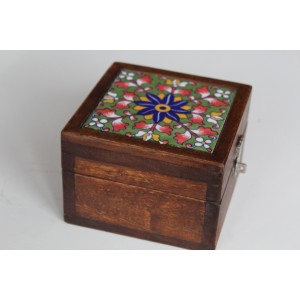 copy of Holzkästchen mit bemalter Keramikfliese (Grün)