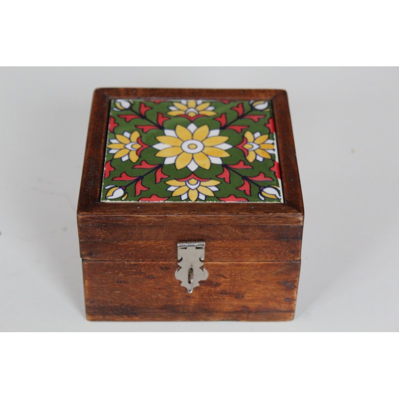 copy of Holzkästchen mit bemalter Keramikfliese (Hellblau)