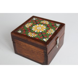 copy of Holzkästchen mit bemalter Keramikfliese (Grün)