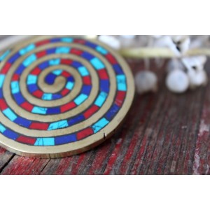 B-Ware: Tibetisches Amulett Anhänger groß Talisman Spirale Türkis Koralle