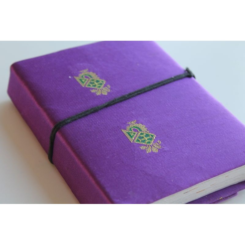 Notizbuch SARI (mittel) 15x11 cm