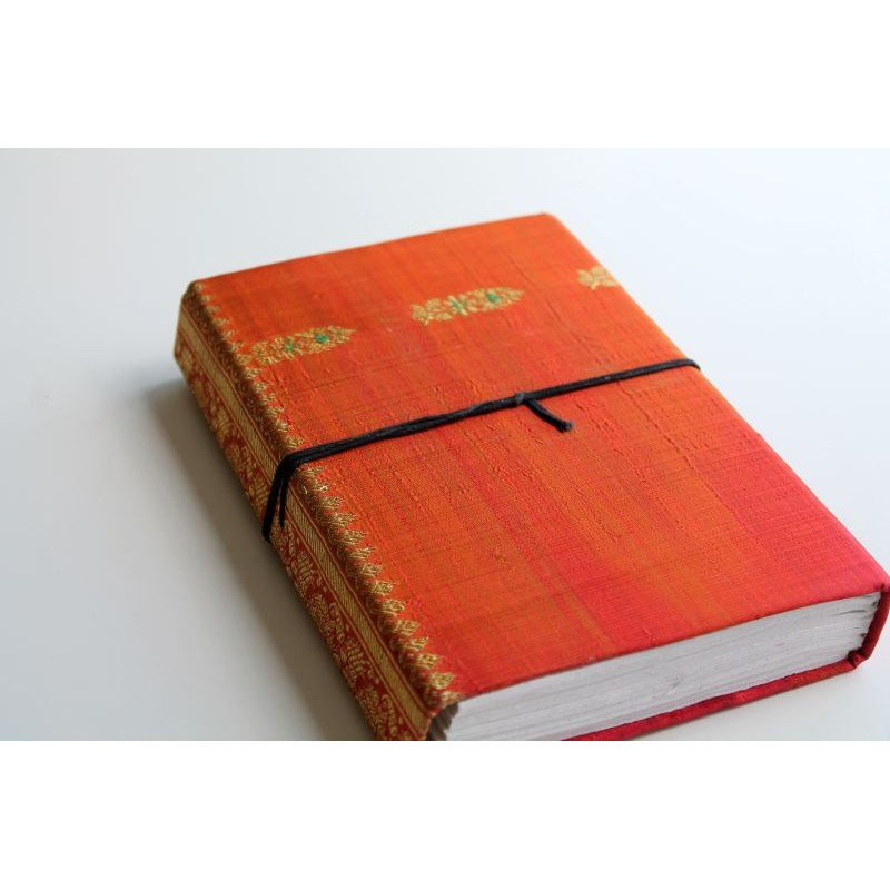 Notizbuch / Tagebuch SARI (groß) 22x14 cm