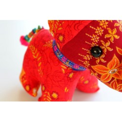 Stoffelefant in Rot 18 cm