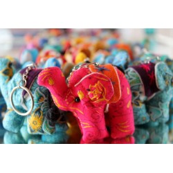 50x Schlüsselanhänger / Anhänger Stoffelefant, Handarbeit aus Thailand