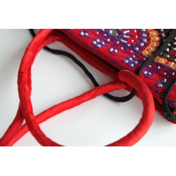 Typische indische Tasche Handtasche, einfach, in Rot